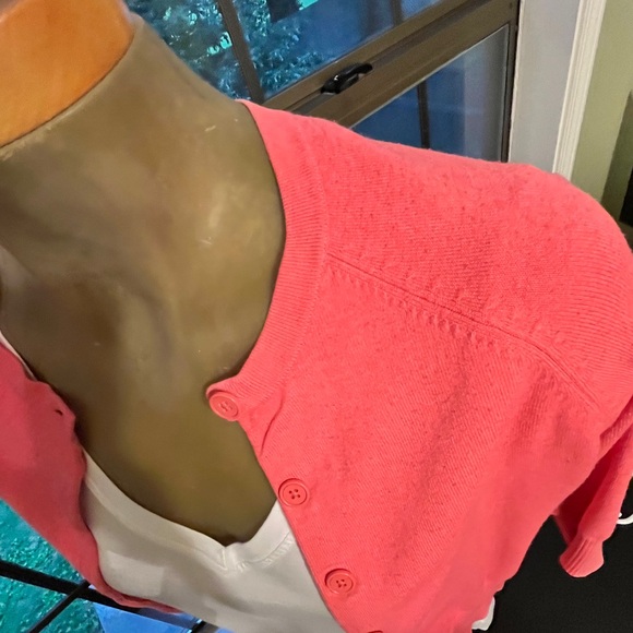 Gap Pink Cardigan with 3/4 Sleeves, Adult Size M - Picture 3 of 15